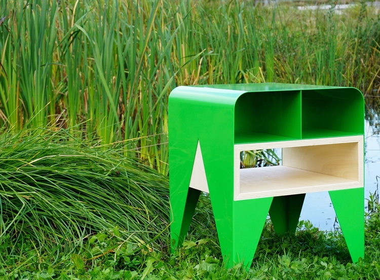 frog-side-table-3