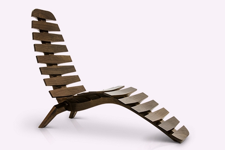 sternum-chaise-1